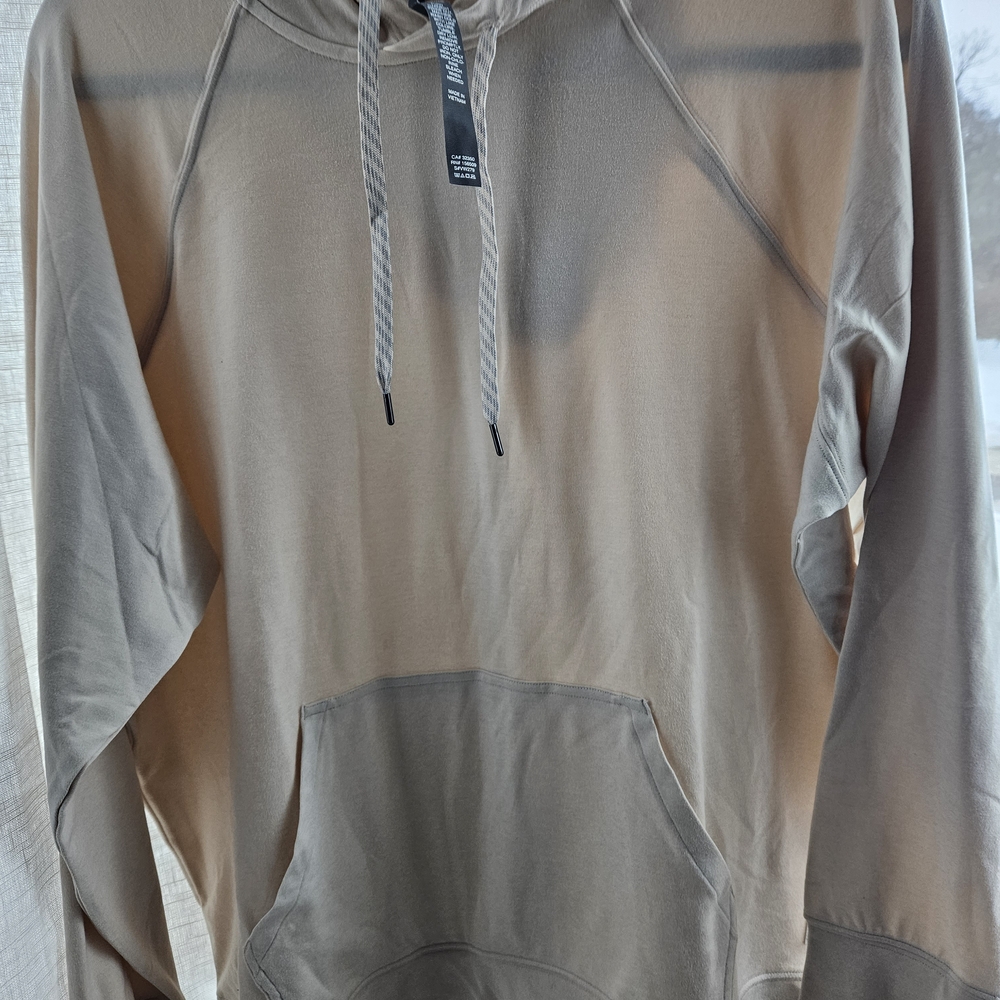 Vuori Halo Oversized Hoodie NWOT - Picture 5 of 9